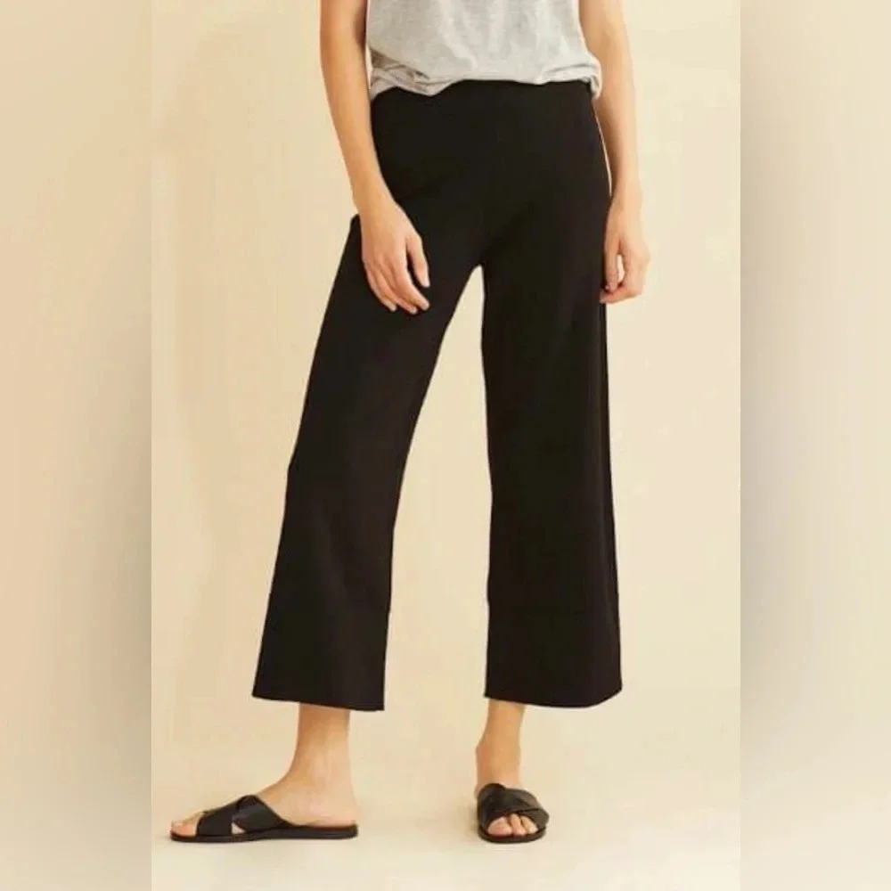 Pendleton Stretch Black Capri Pants Size 12